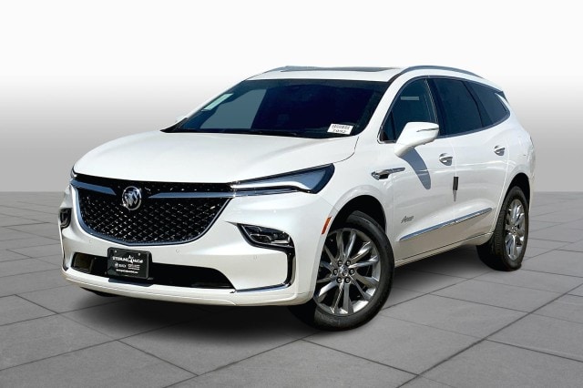 2023 Buick Enclave Avenir's photo