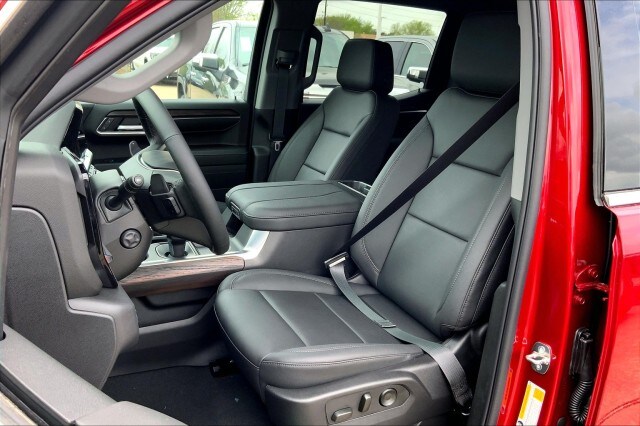 2023 GMC Sierra 1500 SLT - Photo 9