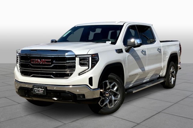 2023 GMC Sierra 1500 SLT's photo