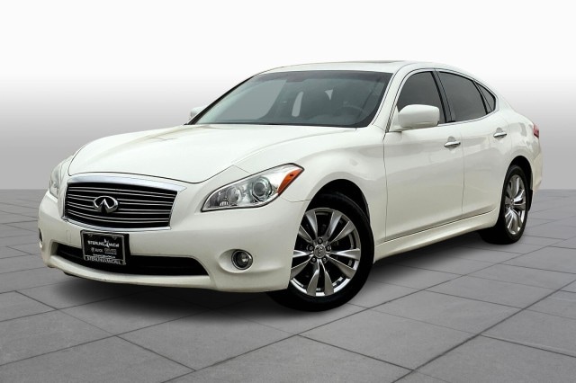2013 INFINITI M 37's photo