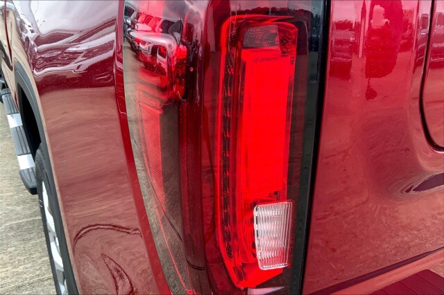 2023 GMC Sierra 1500 SLT - Photo 14