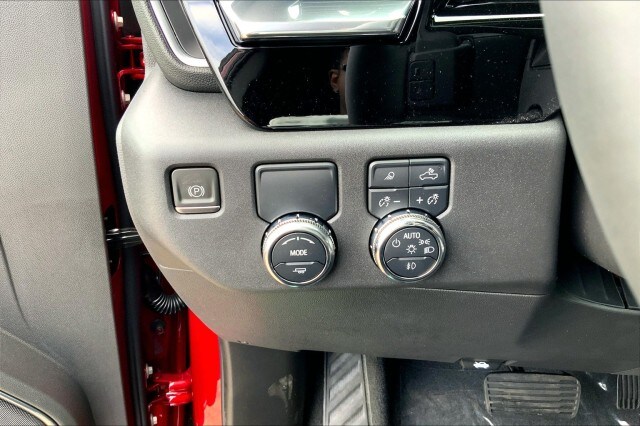 2023 GMC Sierra 1500 SLT - Photo 18