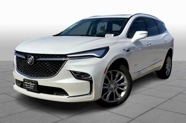 2023 Buick Enclave Avenir's photo