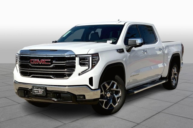 2023 GMC Sierra 1500 SLT's photo