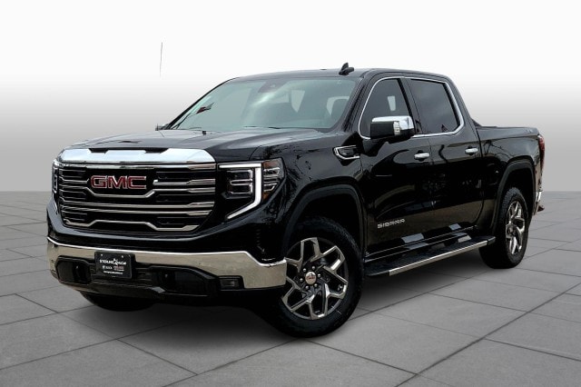 2023 GMC Sierra SLT's photo