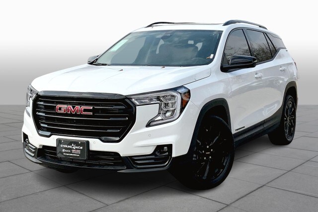 2023 GMC Terrain SLT's photo