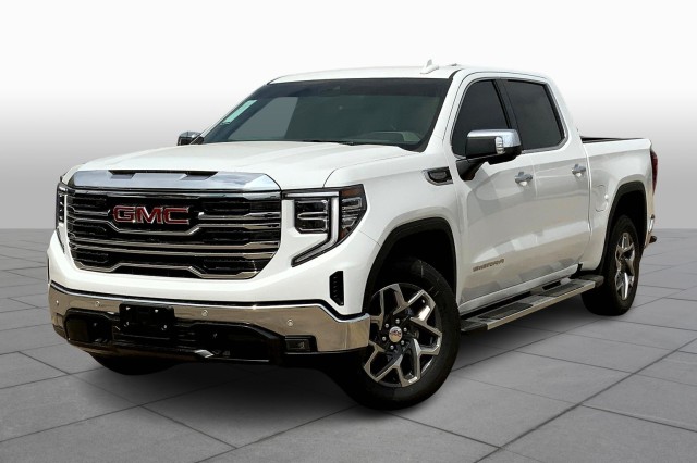 2023 GMC Sierra 1500 SLT's photo