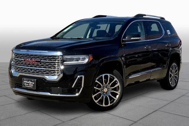 2023 GMC Acadia Denali's photo