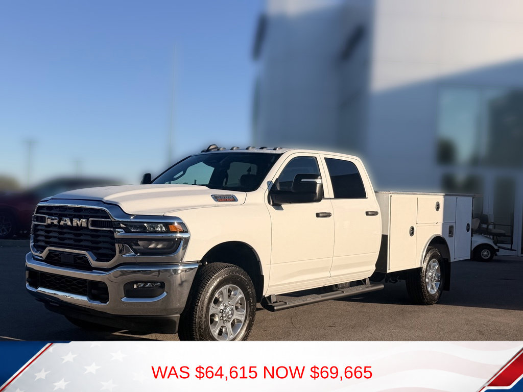 New 2026 Ram 3500 CREW CAB CHASSIS 4X4 Pickup