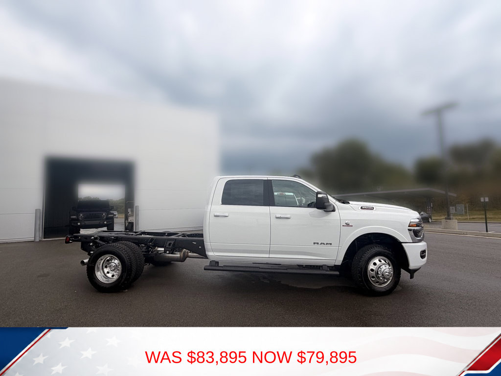 New 2027 Ram 3500 CREW CAB CHASSIS 4X4 Pickup