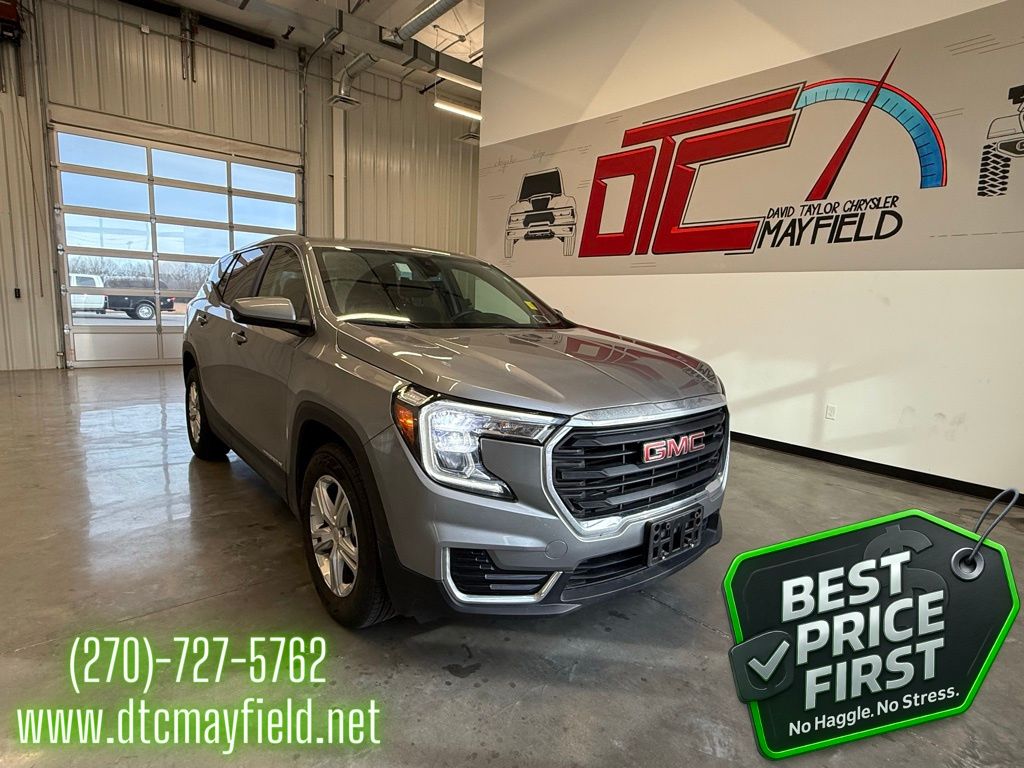 2024 GMC Terrain SLE's photo