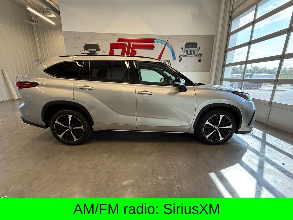 Used 2021 Toyota Highlander XSE SUV