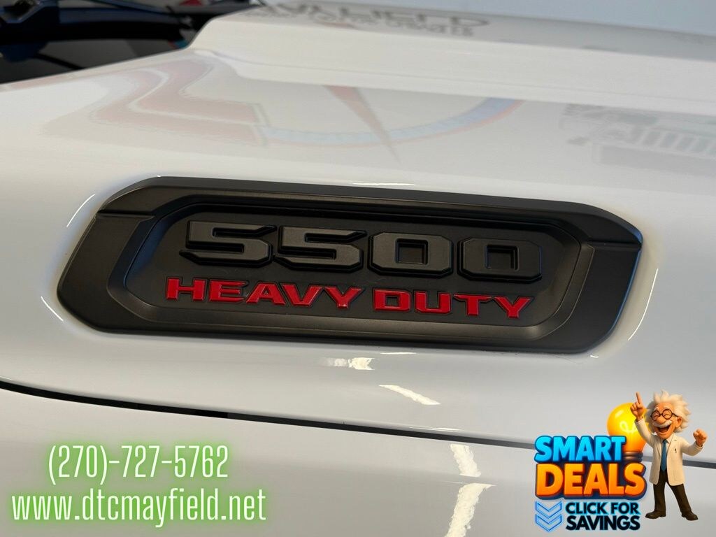 New 2026 Ram 5500 Chassis Cab TRADESMAN CREW 4X4 60' CA Pickup