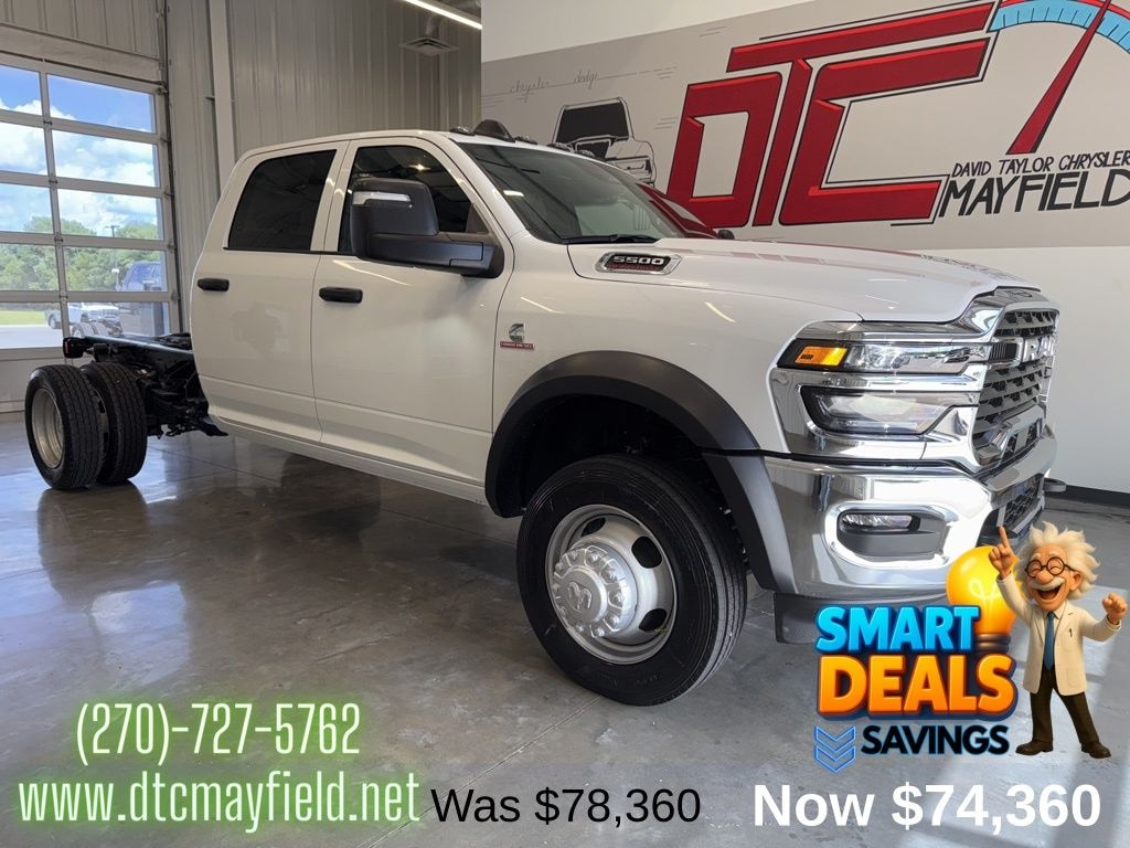 New 2025 Ram 5500 Chassis Cab 5500 TRADESMAN CHASSIS CREW CAB 4X4 60' CA Pickup