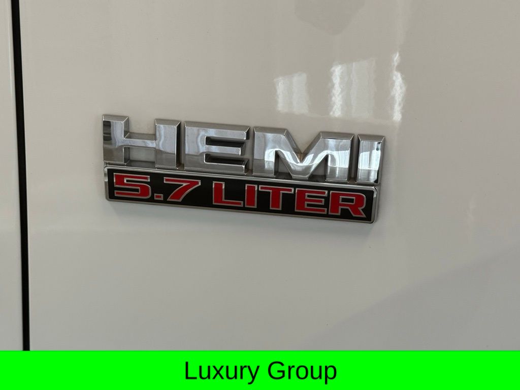 2020 Ram 1500 Classic SLT photo 2