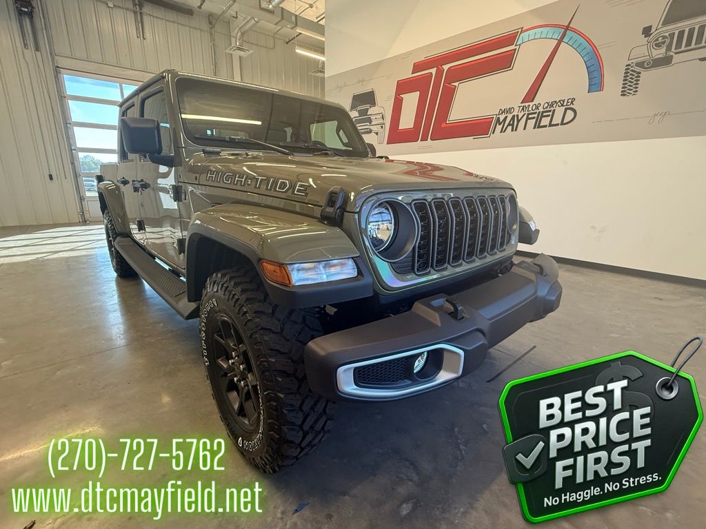2025 Jeep Gladiator Pickup 