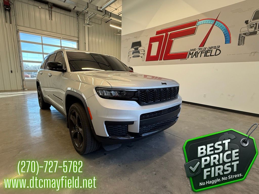 2024 Jeep Grand Cherokee L Altitude's photo