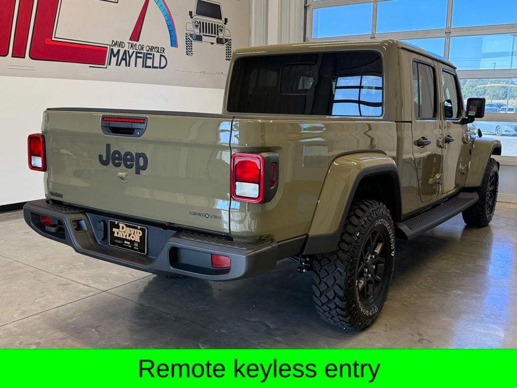 New 2025 Jeep Gladiator HIGH TIDE 4X4 Pickup