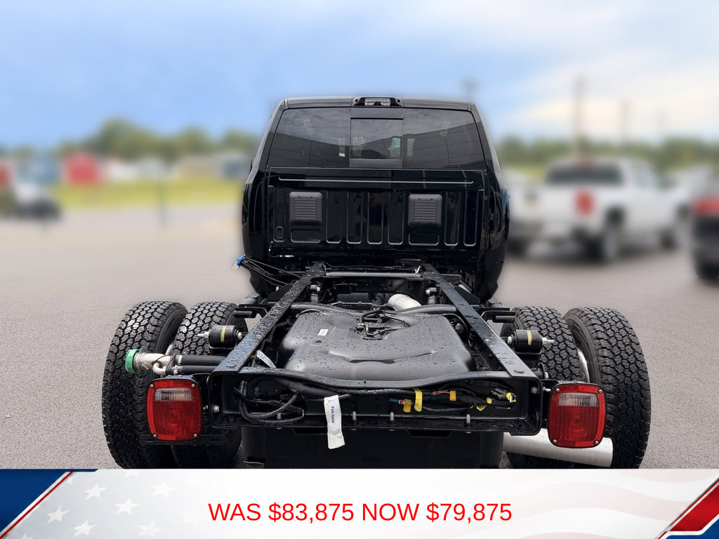 New 2027 Ram 3500 CREW CAB CHASSIS 4X4 Pickup