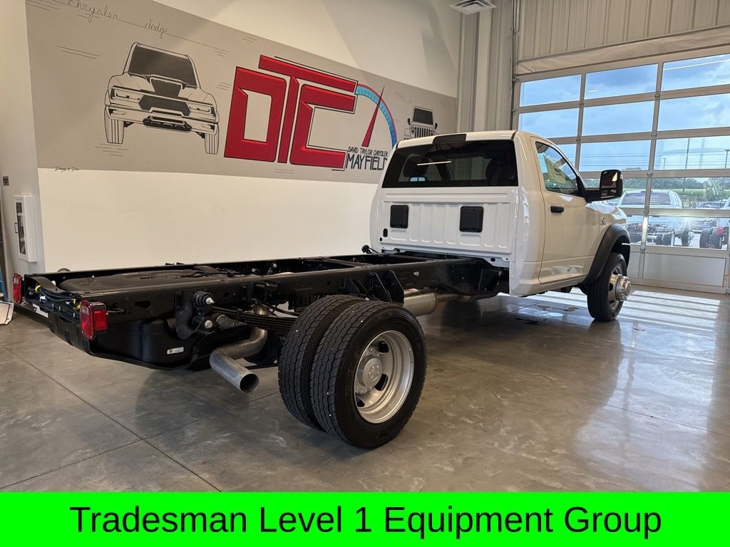 New 2025 Ram 5500 Chassis Cab 5500 TRADESMAN CHASSIS REGULAR CAB 4X4 84' CA Pickup