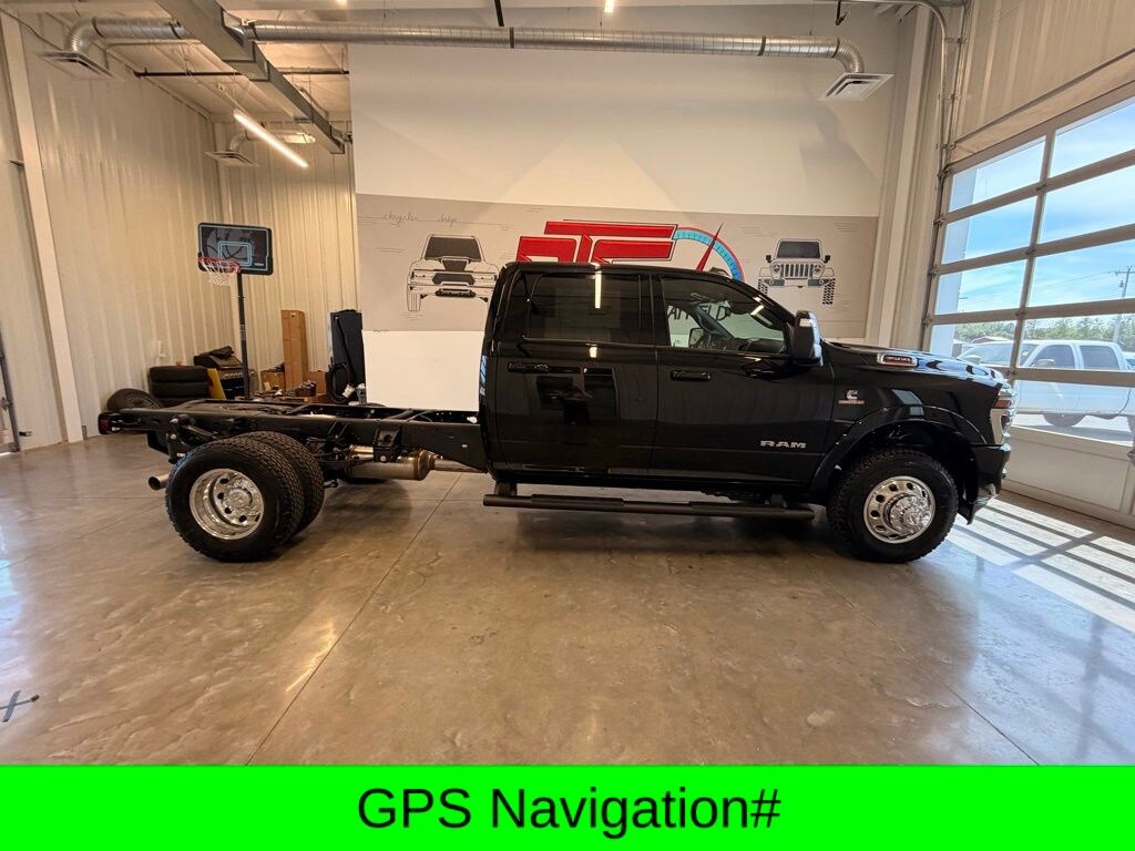 New 2026 Ram 3500 Chassis Cab BIG HORN CREW 4X4 60' CA Pickup