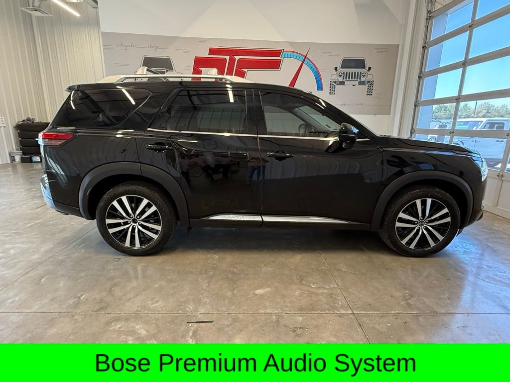 Used 2023 Nissan Pathfinder Platinum SUV