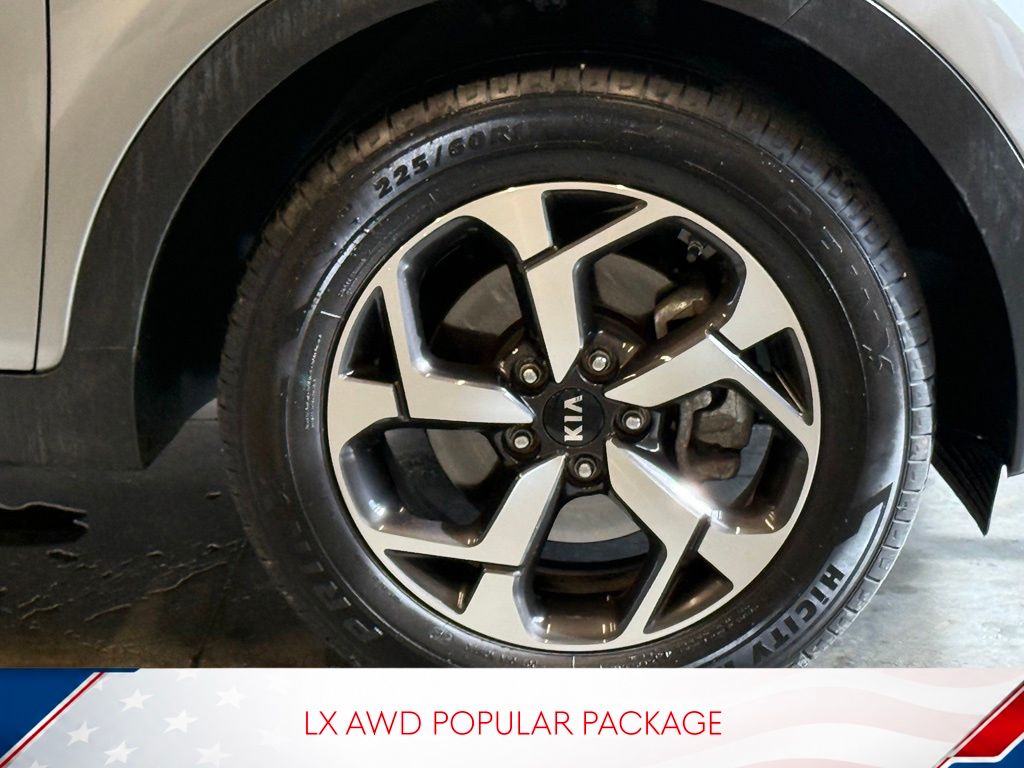 Used 2021 Kia Sportage LX with VIN KNDPMCACXM7901757 for sale in Mayfield, KY