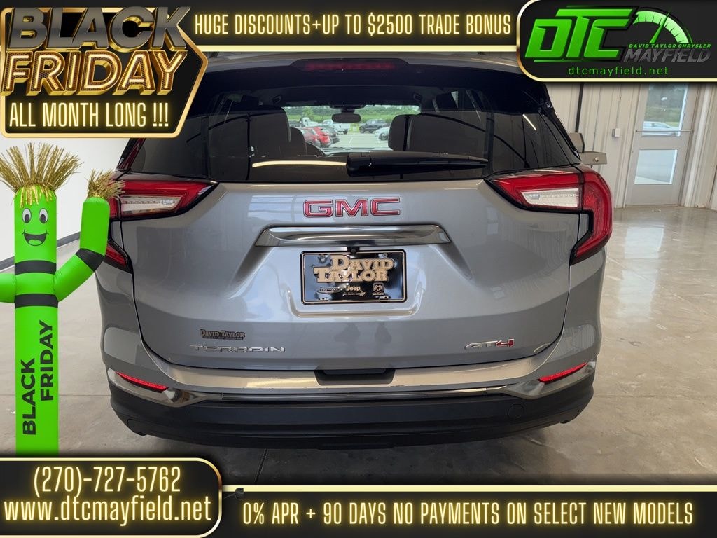 Used 2023 GMC Terrain AT4 SUV
