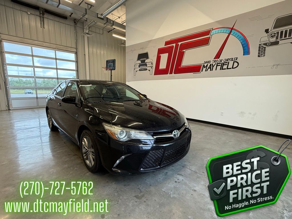 2015 Toyota Camry SE