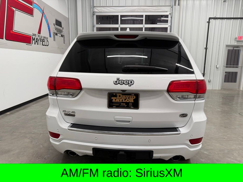 2017 Jeep Grand Cherokee Overland photo 4