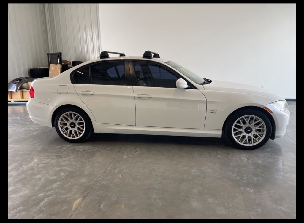 Used 2011 BMW 3 Series 328i with VIN WBAPK7C53BA970167 for sale in Mayfield, KY