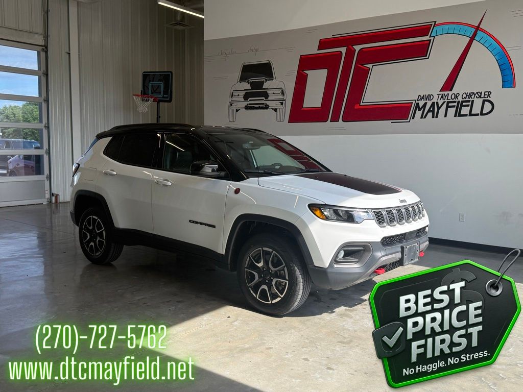 2025 Jeep Compass Trailhawk 4X4's photo