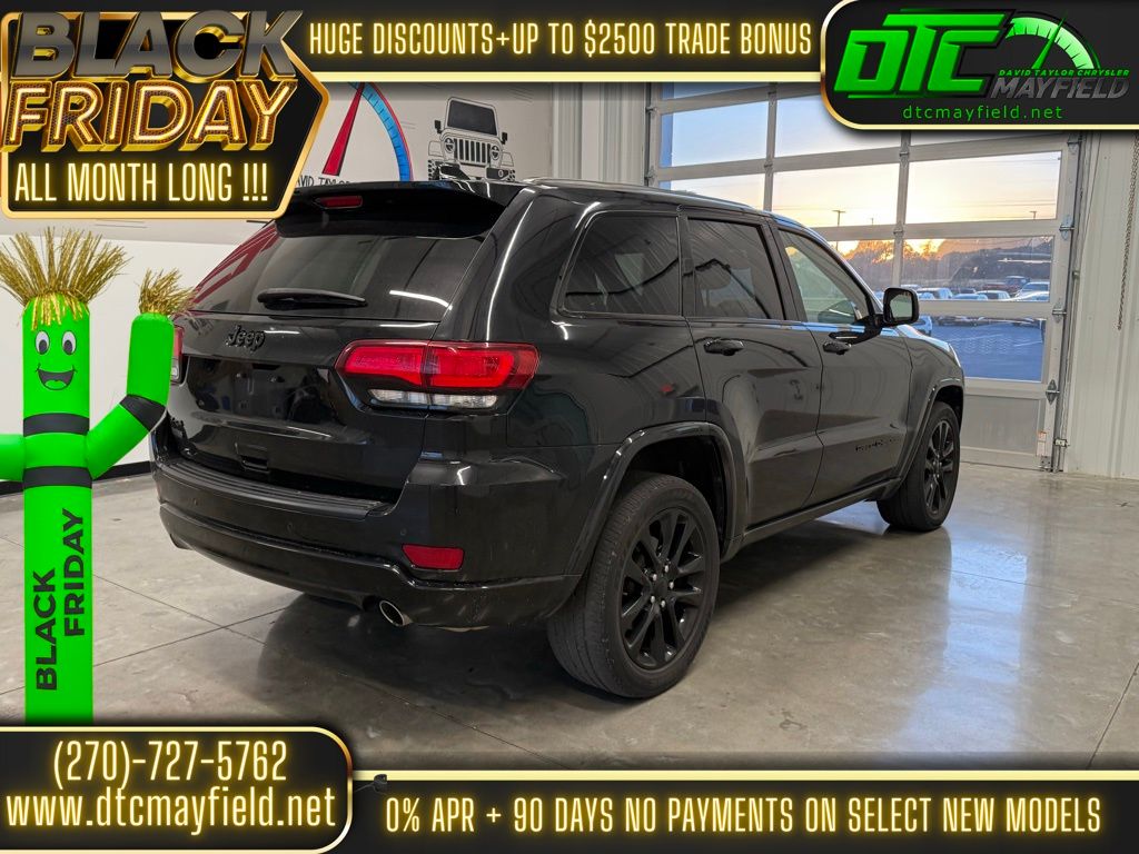 2021 Jeep Grand Cherokee Laredo X photo 3