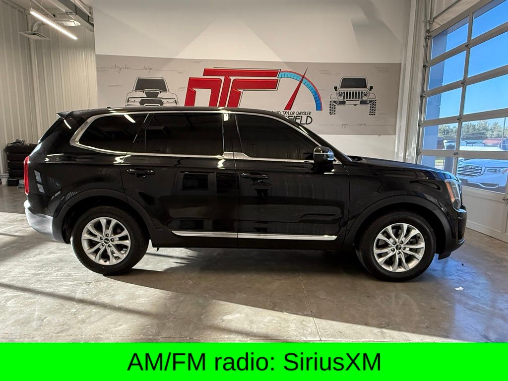 Used 2020 Kia Telluride LX with VIN 5XYP24HC1LG002515 for sale in Mayfield, KY