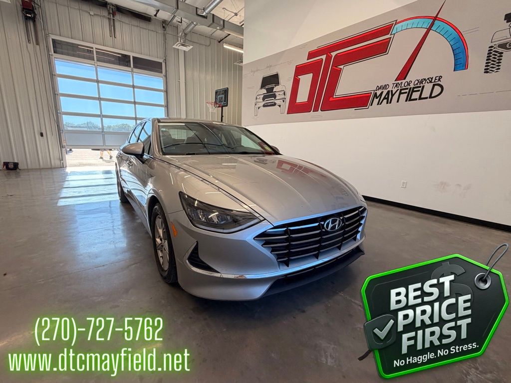 2021 Hyundai Sonata SE's photo