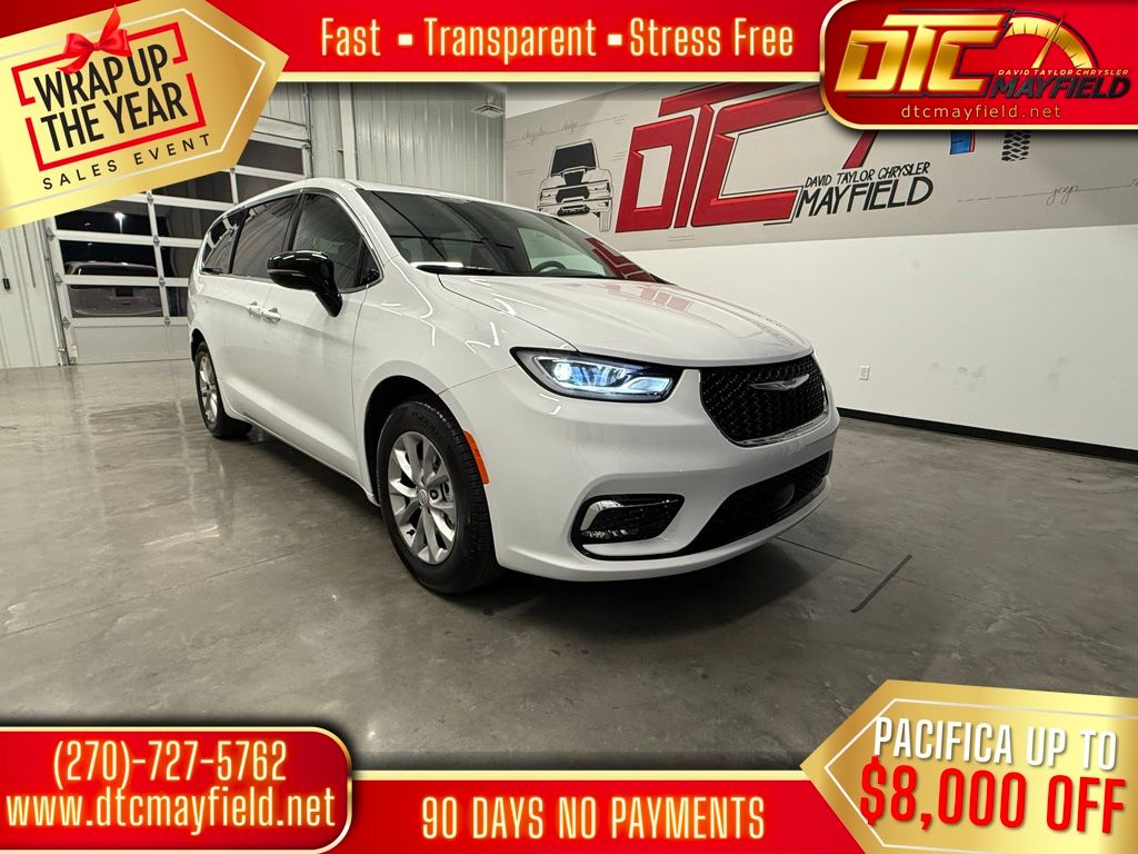 2026 Chrysler Pacifica Limited's photo