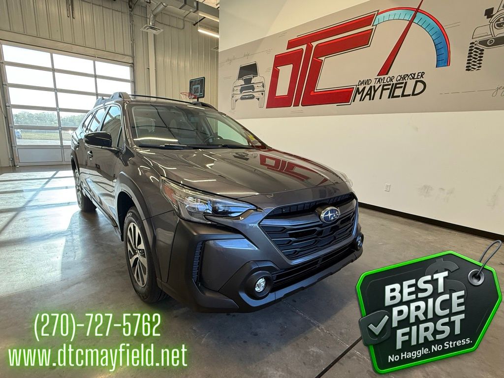 2024 Subaru Outback Premium's photo