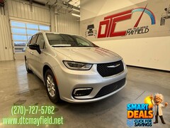 2026 Chrysler Pacifica SELECT Passenger Van