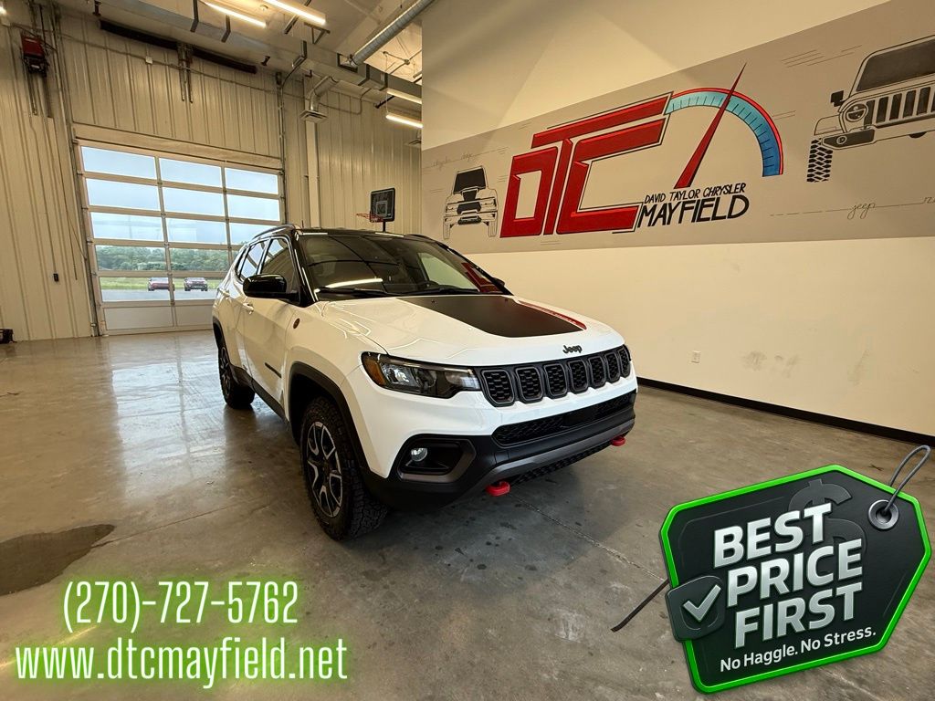 2025 Jeep Compass Trailhawk 4X4's photo