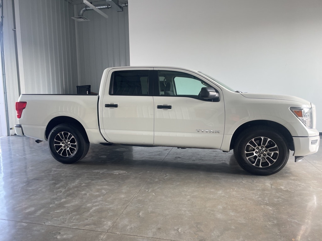 Used 2022 Nissan Titan SV with VIN 1N6AA1EE2NN103942 for sale in Mayfield, KY