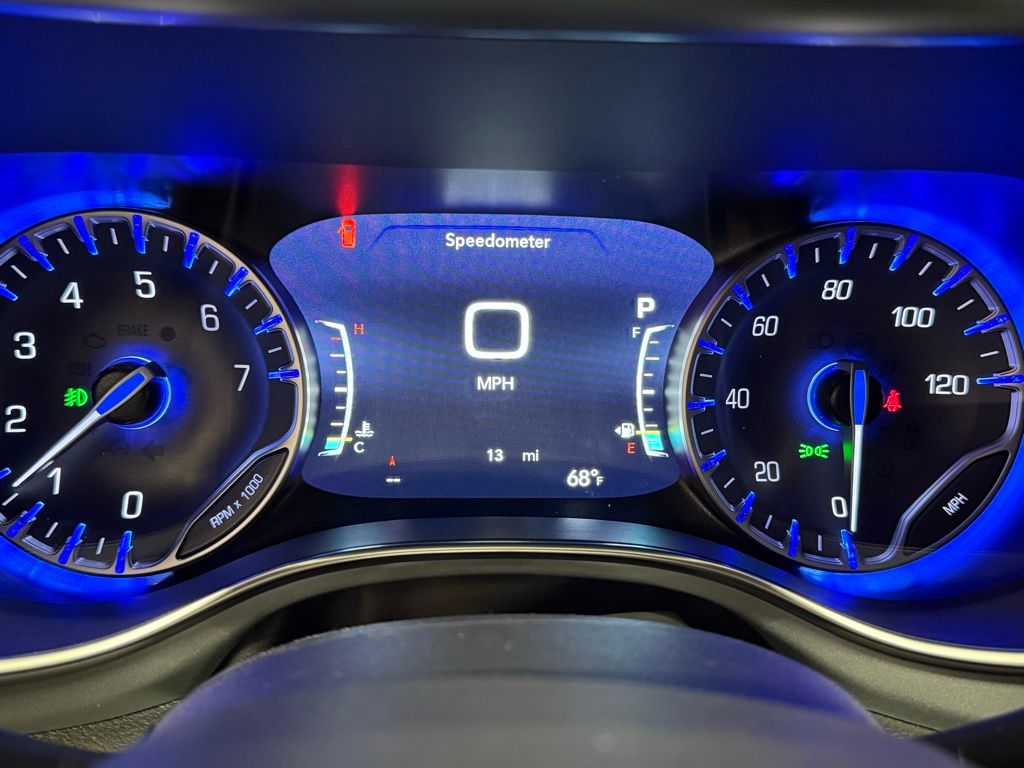 2026 Chrysler Pacifica Limited - Photo 21