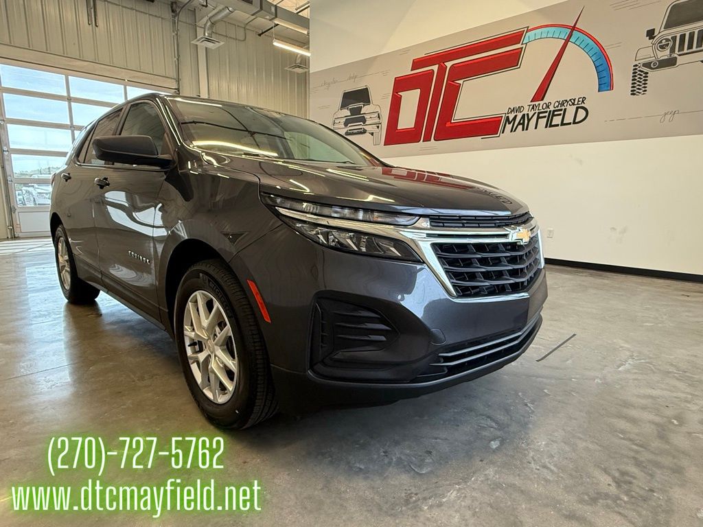 2022 Chevrolet Equinox LS