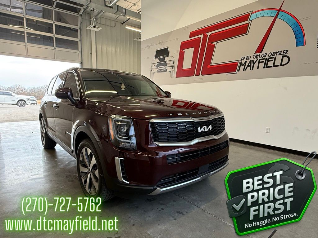 2022 Kia Telluride S's photo