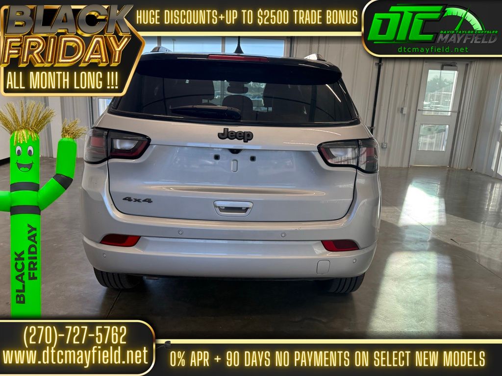 2024 Jeep Compass Limited photo 4