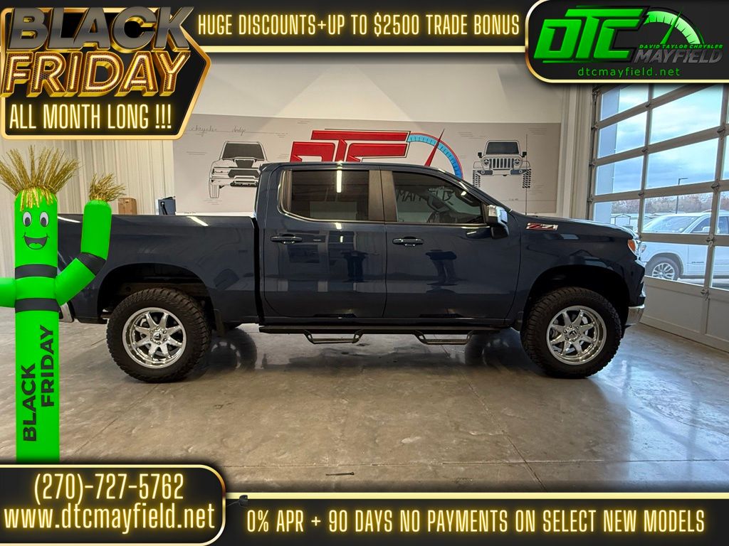 2022 Chevrolet Silverado 1500 LT photo 2