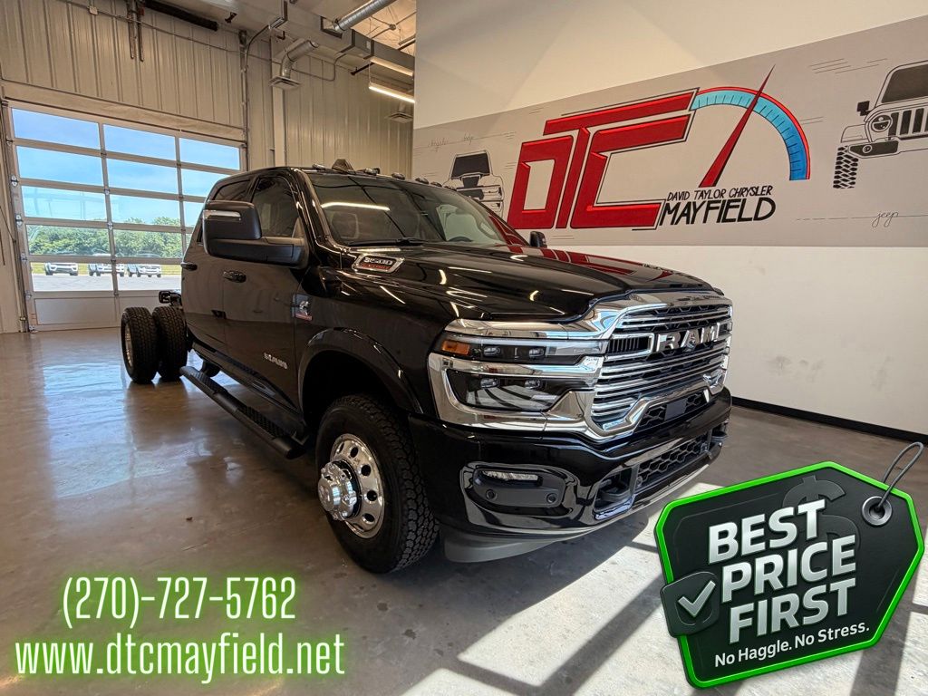 2026 RAM 3500 Big Horn 4X4 Crew Cab's photo