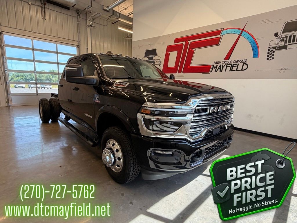 New 2026 Ram 3500 Chassis Cab BIG HORN CREW 4X4 60' CA Pickup