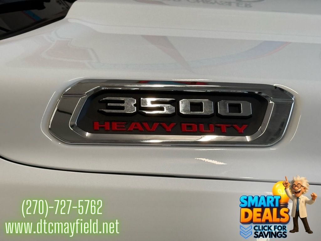 New 2026 Ram 3500 Chassis Cab TRADESMAN CREW 4X4 60' CA Pickup