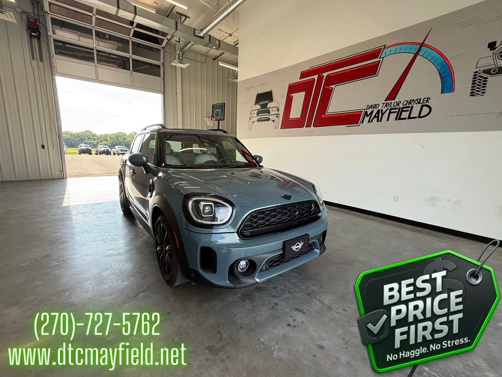 2023 MINI Countryman S ALL4's photo