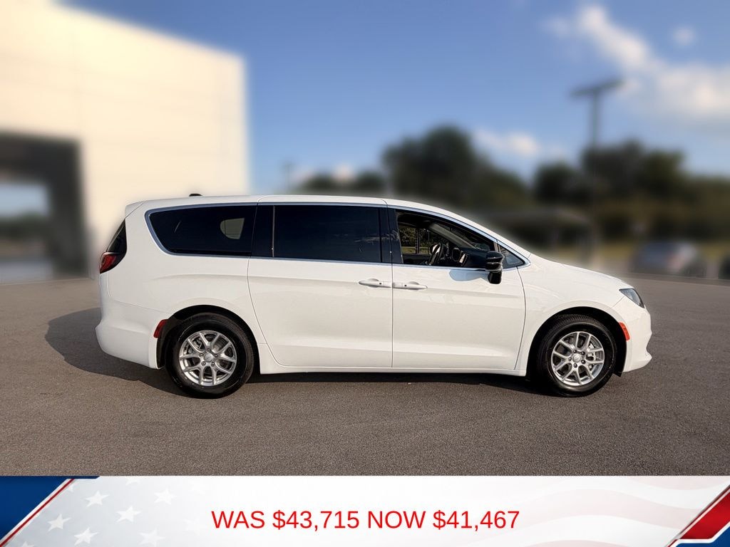 New 2027 Chrysler Pacifica LX Passenger Van